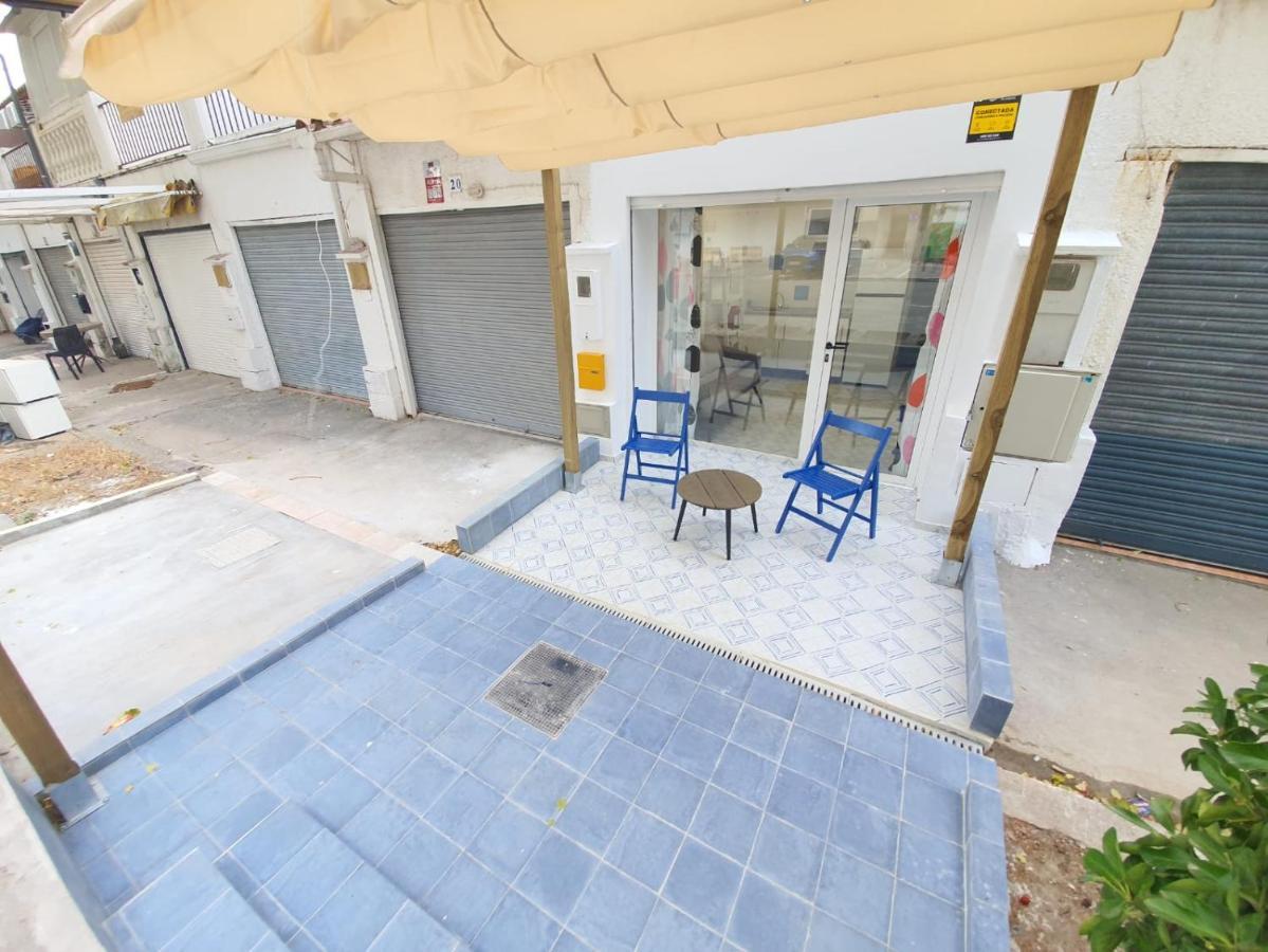 La Maisonnette Bleue Empuriabrava Εξωτερικό φωτογραφία
